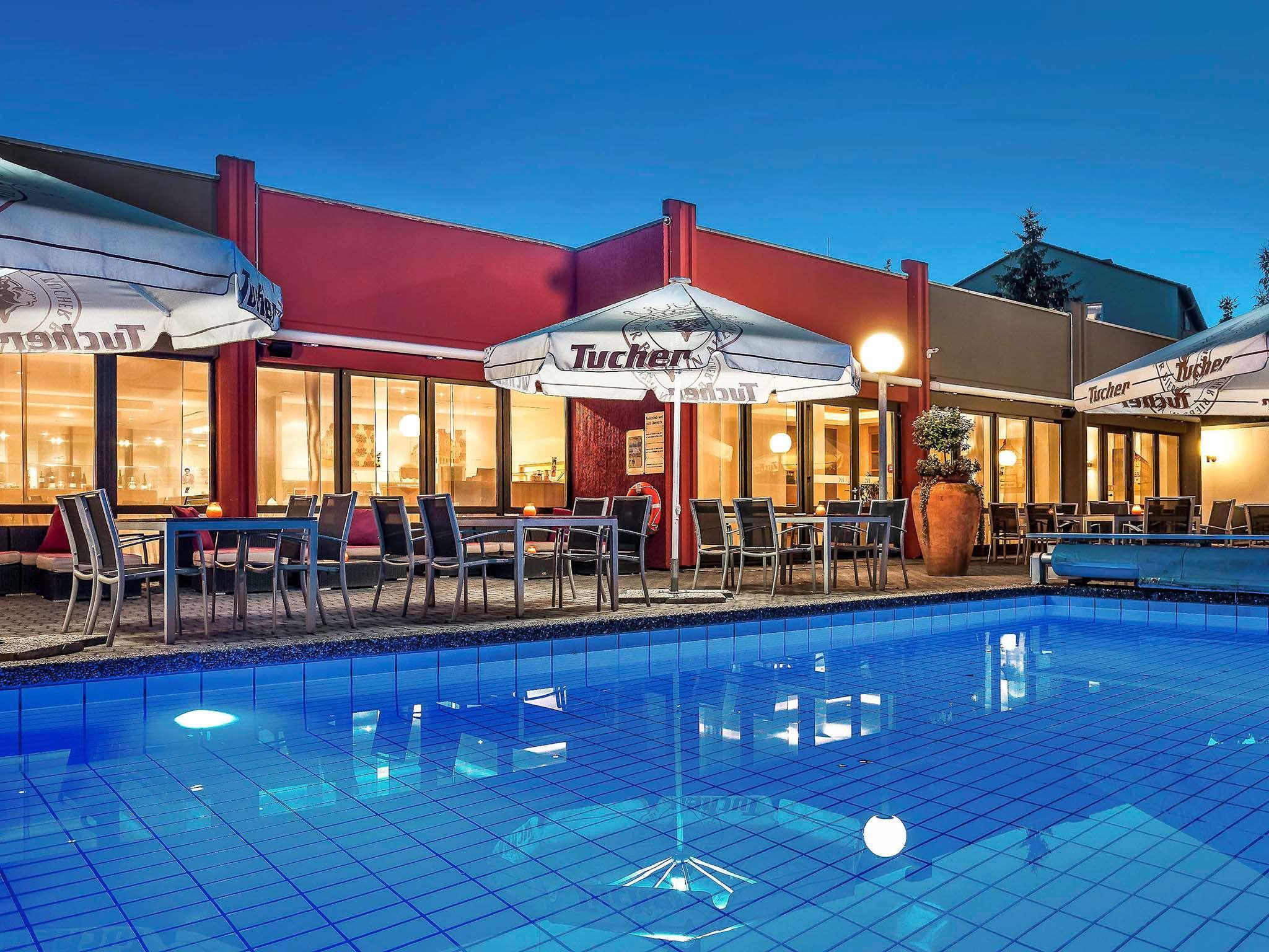 Fuerther Hotel Mercure Nuernberg West Exterior photo