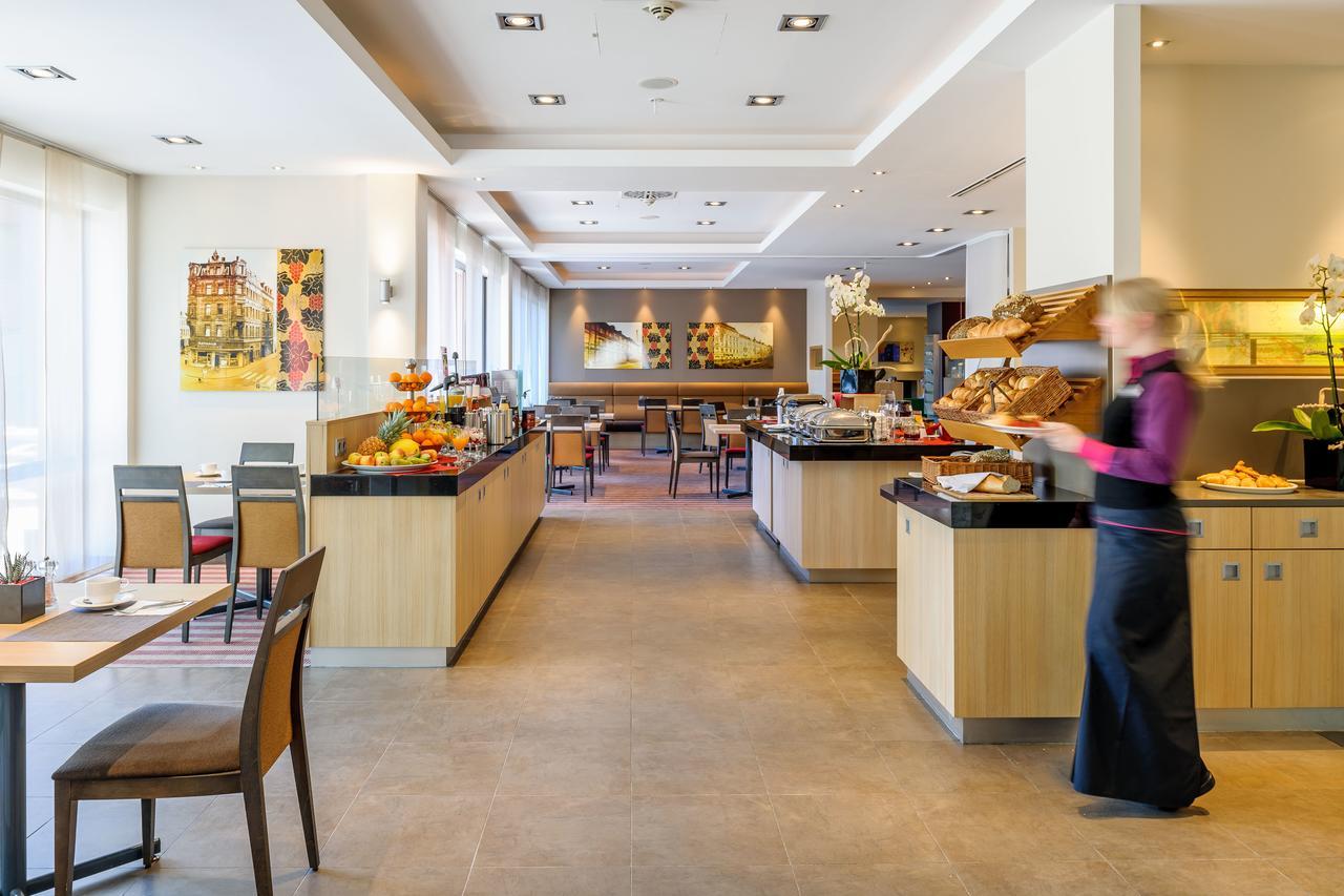 Fuerther Hotel Mercure Nuernberg West Exterior photo